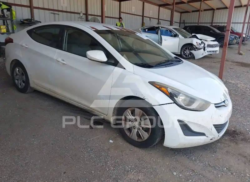 2016 Hyundai Elantra photo