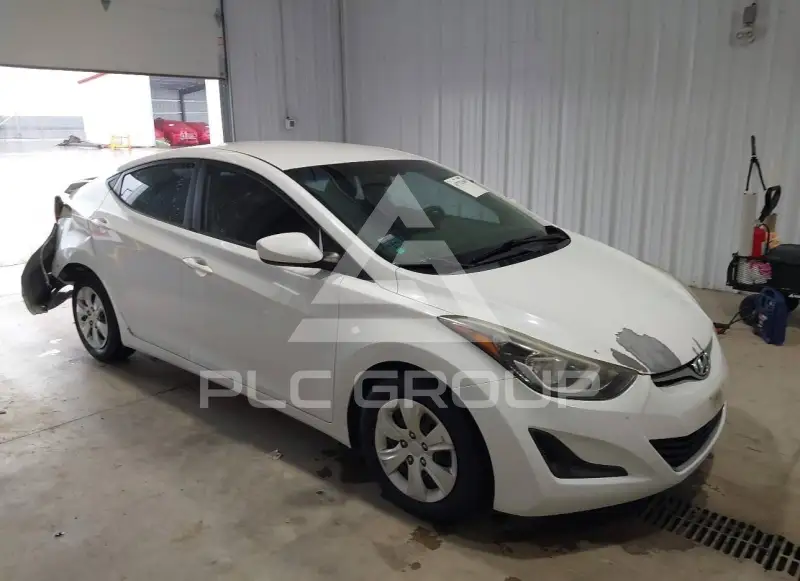 2016 Hyundai Elantra фото