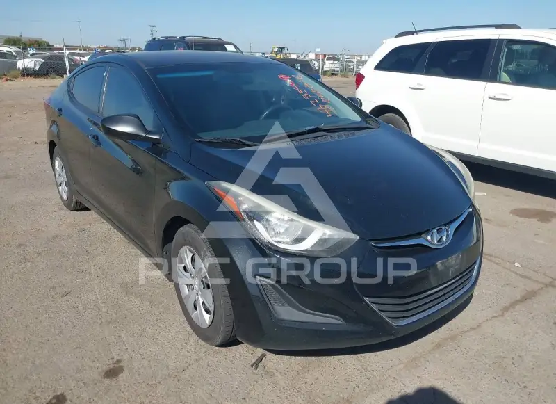 2016 Hyundai Elantra photo