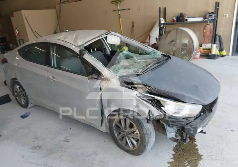 2016 Hyundai Elantra photo