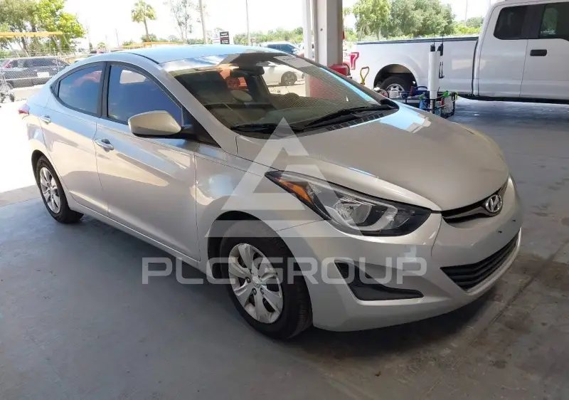 2016 Hyundai Elantra фото