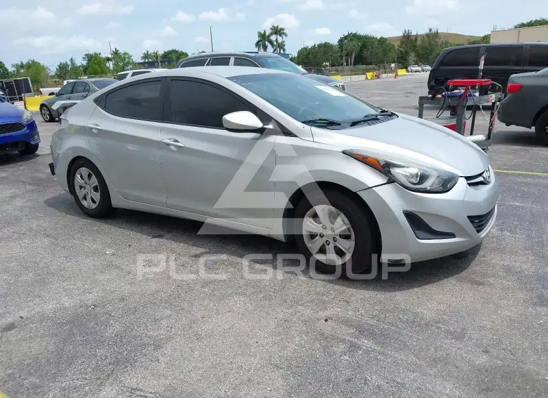 2016 Hyundai Elantra фото