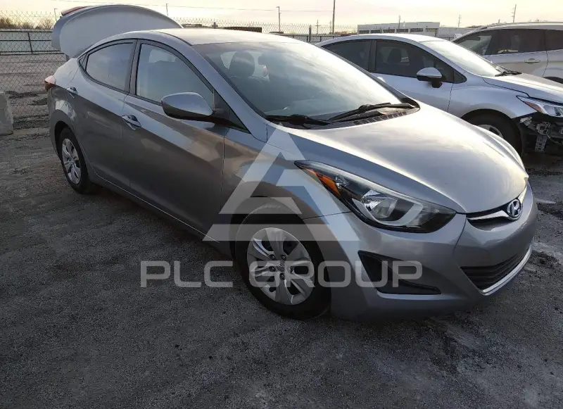 2016 Hyundai Elantra фото