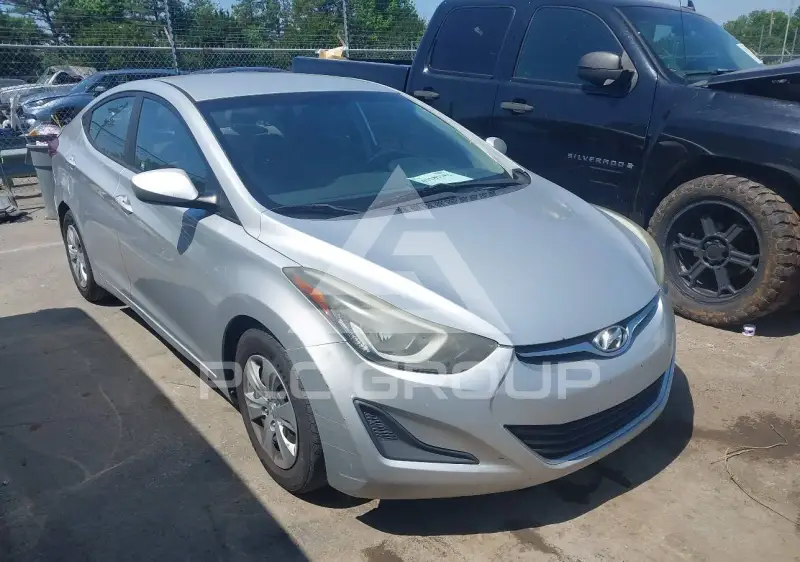 2016 Hyundai Elantra фото