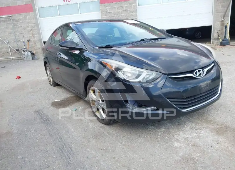2016 Hyundai Elantra photo