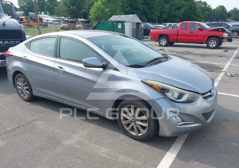 2016 Hyundai Elantra photo