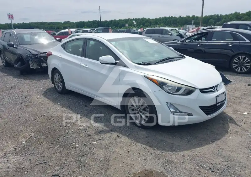 2016 Hyundai Elantra photo