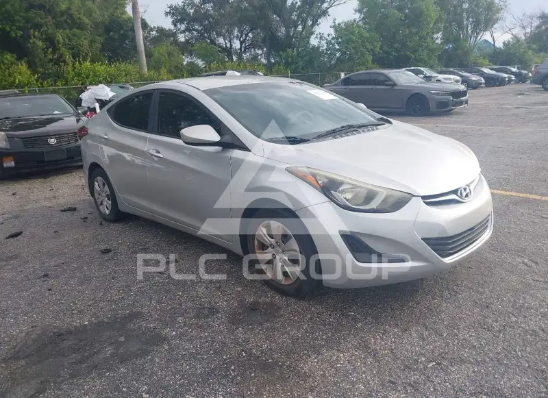 2016 Hyundai Elantra фото