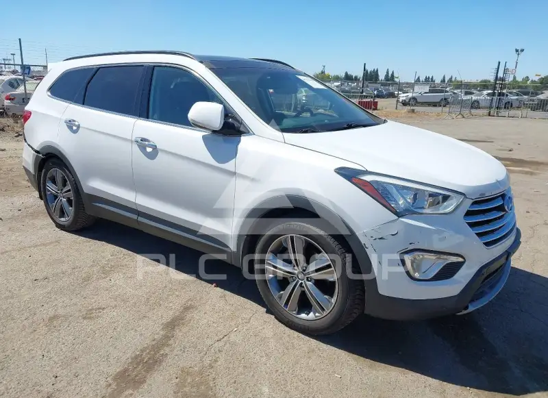 2016 Hyundai Santa Fe photo