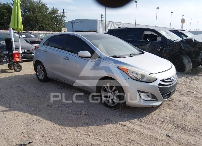 2016 Hyundai Elantra photo