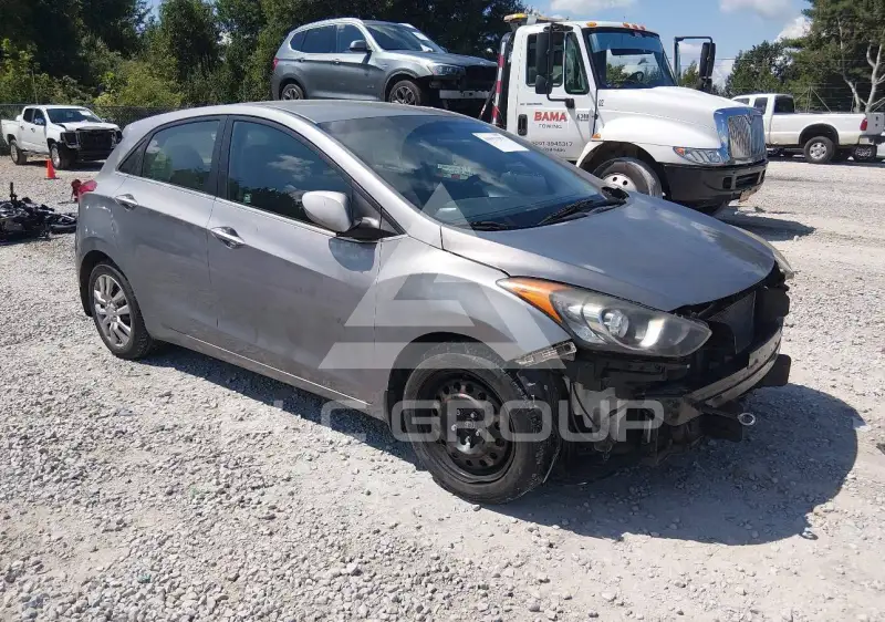 2016 Hyundai Elantra photo