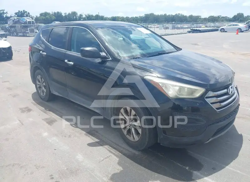 2016 Hyundai Santa Fe photo