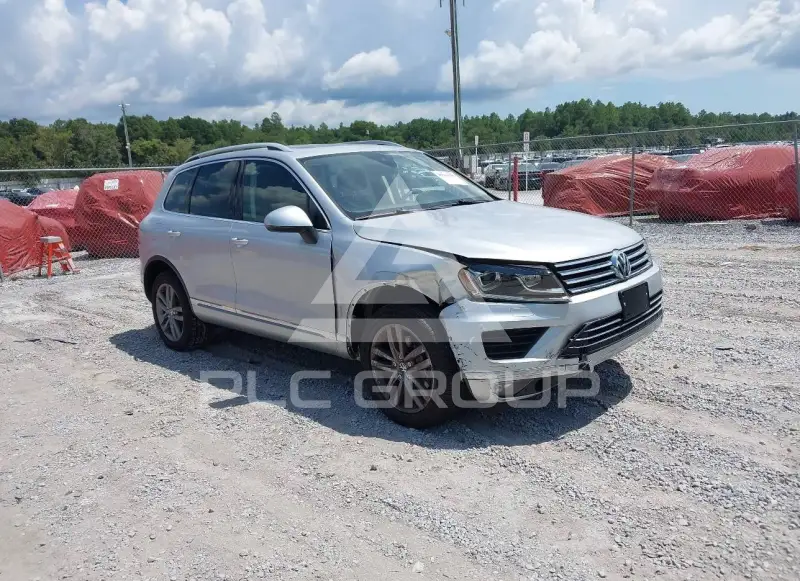 2016 Volkswagen Touareg фото