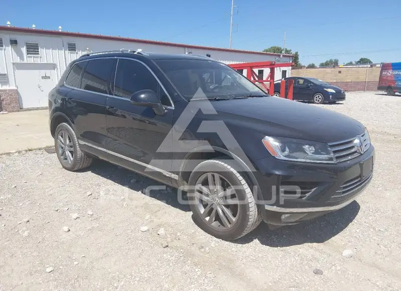 2016 Volkswagen Touareg фото