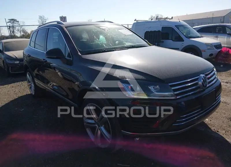 2016 Volkswagen Touareg фото
