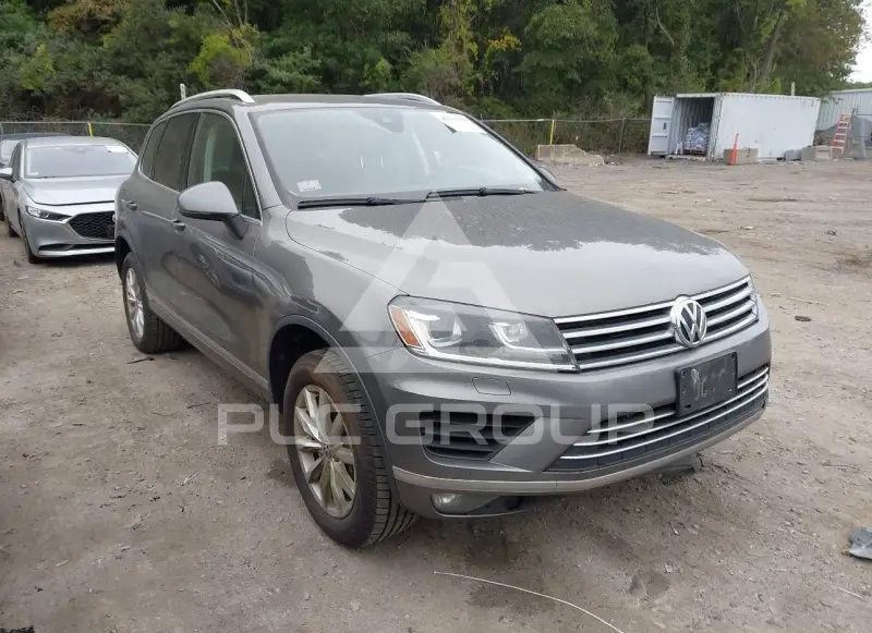 2016 Volkswagen Touareg фото