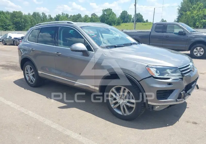 2016 Volkswagen Touareg фото