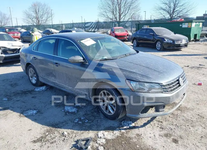 2016 Volkswagen Passat photo