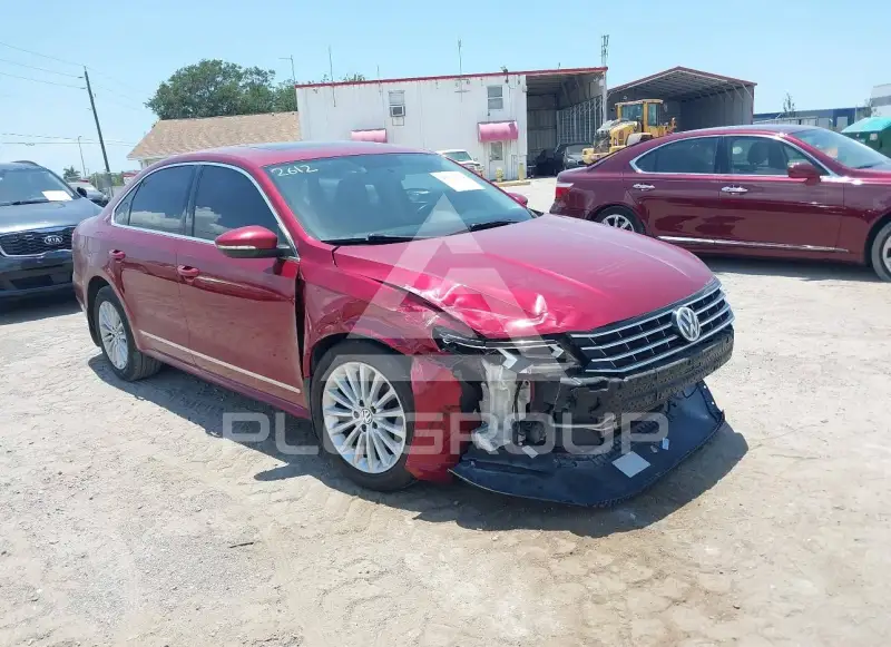 2016 Volkswagen Passat photo