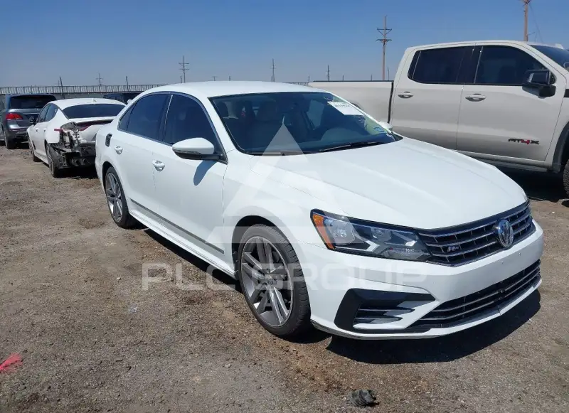 2016 Volkswagen Passat photo
