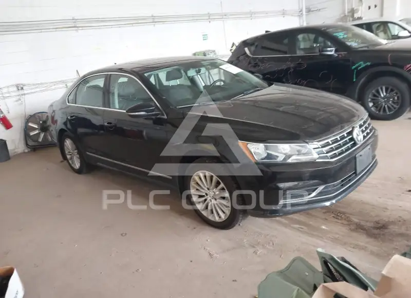 2016 Volkswagen Passat фото