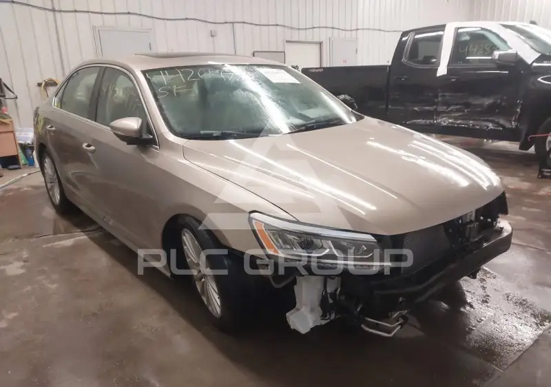 2016 Volkswagen Passat photo