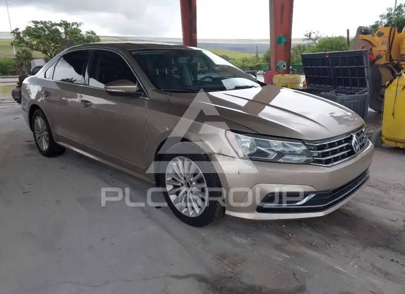 2016 Volkswagen Passat photo
