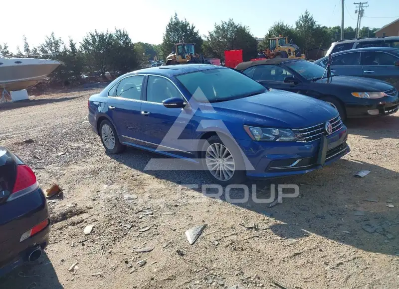 2016 Volkswagen Passat photo