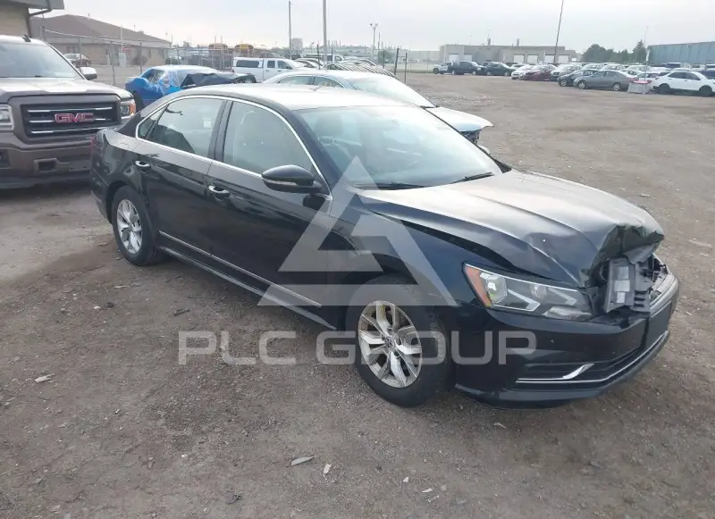 2016 Volkswagen Passat photo
