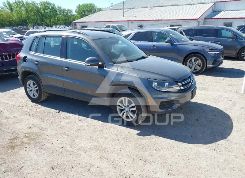 2016 Volkswagen Tiguan фото