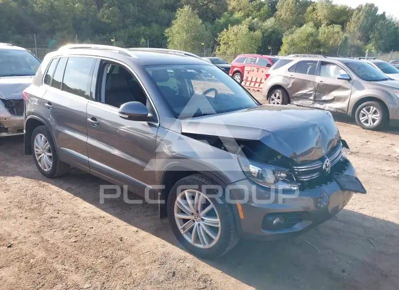 2016 Volkswagen Tiguan photo