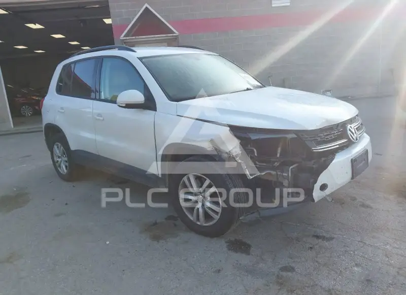 2016 Volkswagen Tiguan фото