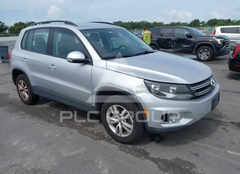 2016 Volkswagen Tiguan photo