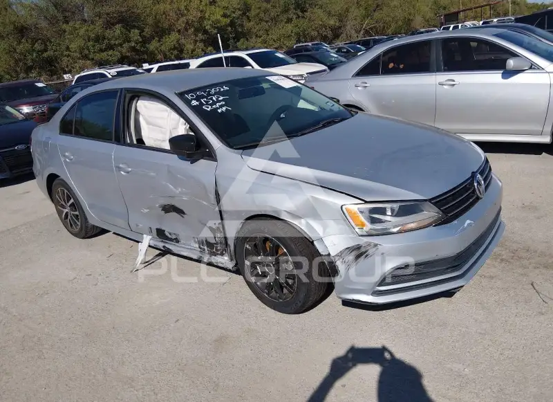 2016 Volkswagen Jetta фото