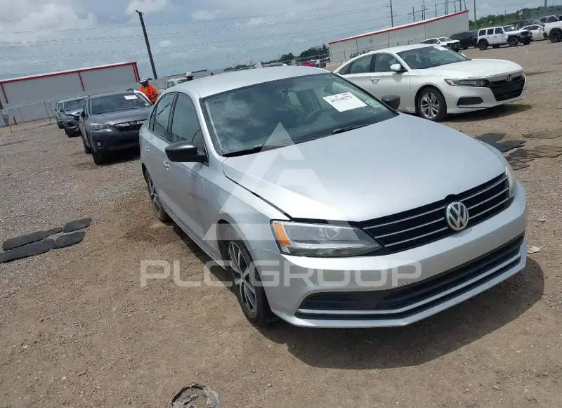2016 Volkswagen Jetta photo