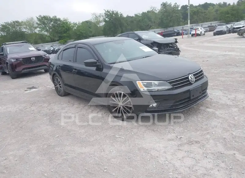 2016 Volkswagen Jetta photo