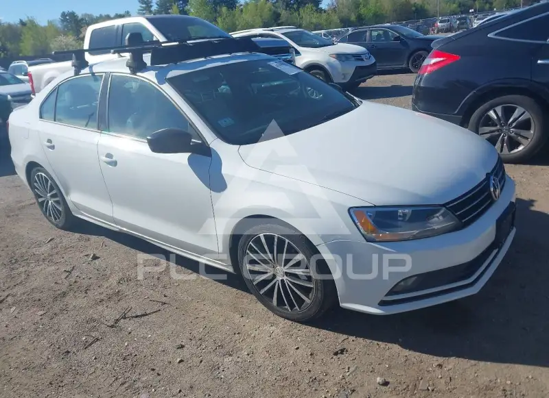 2016 Volkswagen Jetta фото