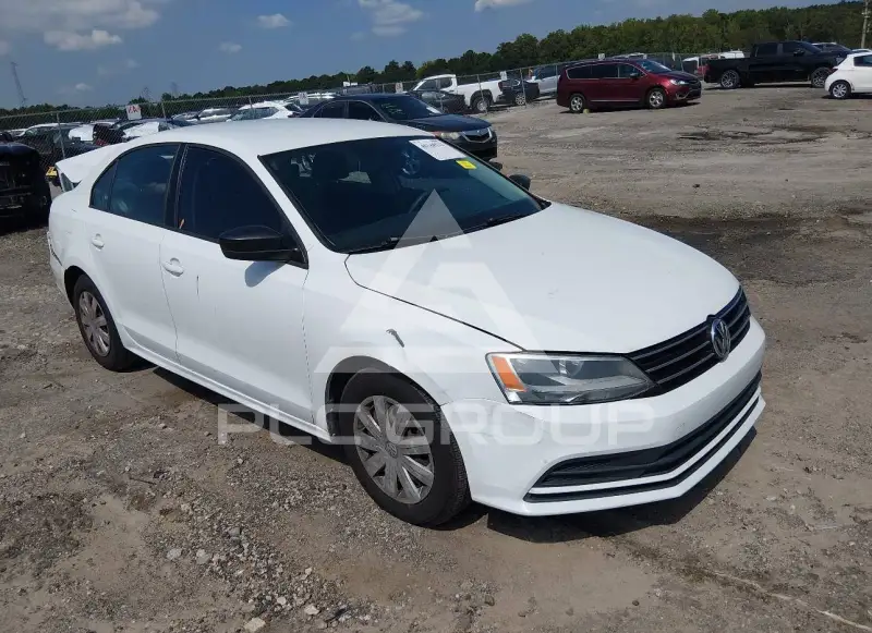 2016 Volkswagen Jetta photo