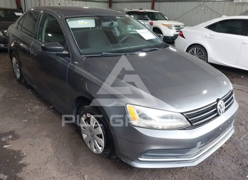 2016 Volkswagen Jetta photo