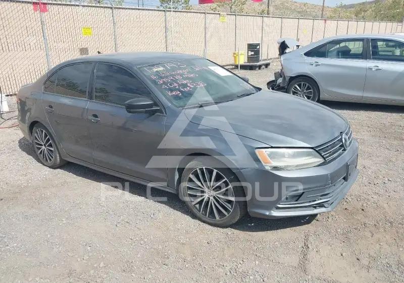 2016 Volkswagen Jetta фото