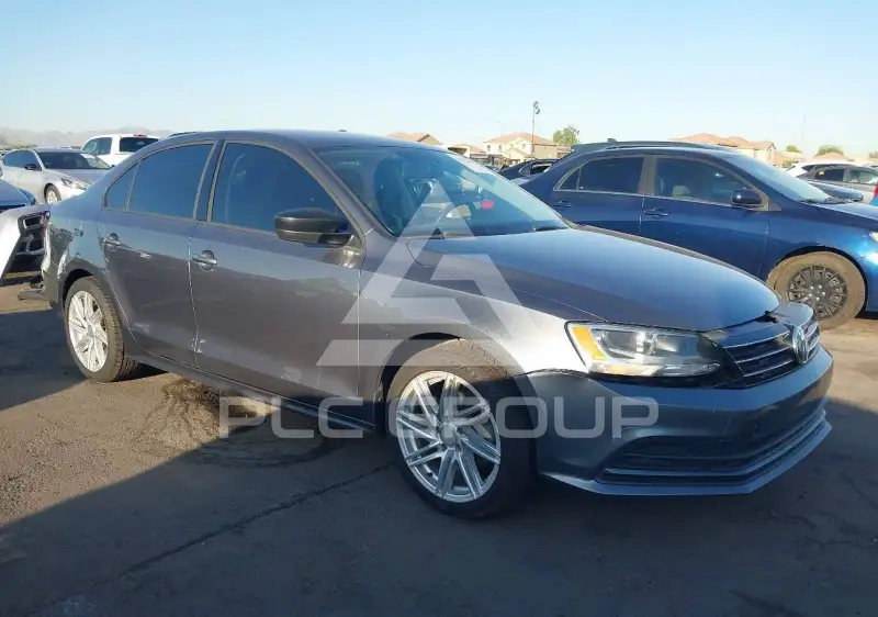 2016 Volkswagen Jetta фото