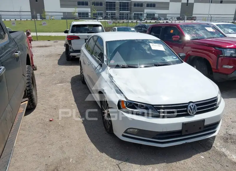 2016 Volkswagen Jetta фото