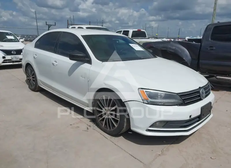 2016 Volkswagen Jetta фото