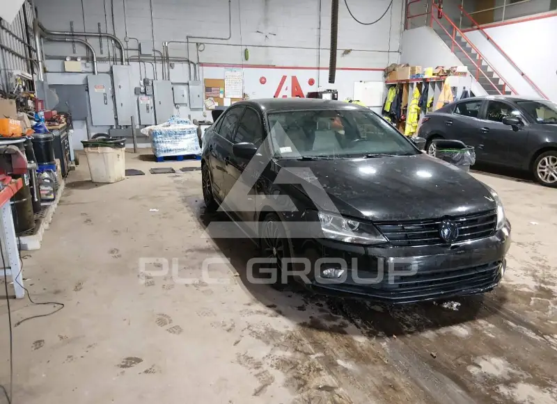 2016 Volkswagen Jetta photo