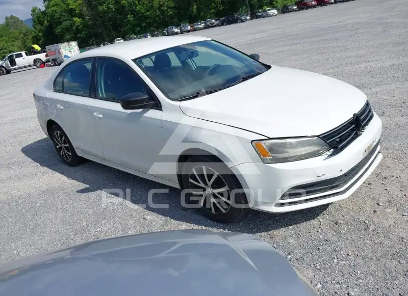 2016 Volkswagen Jetta photo