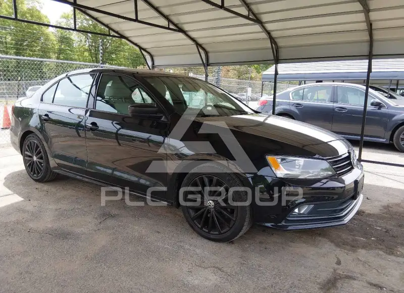 2016 Volkswagen Jetta photo