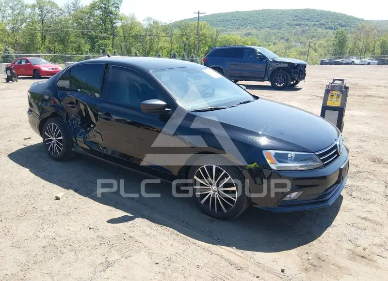 2016 Volkswagen Jetta photo