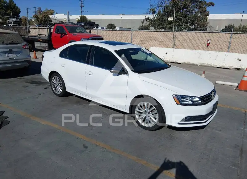 2016 Volkswagen Jetta photo