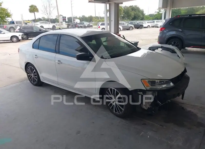 2016 Volkswagen Jetta photo