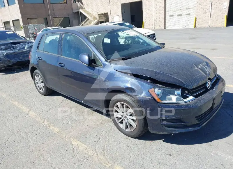 2016 Volkswagen GOLF photo